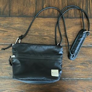 Lululemon cross body